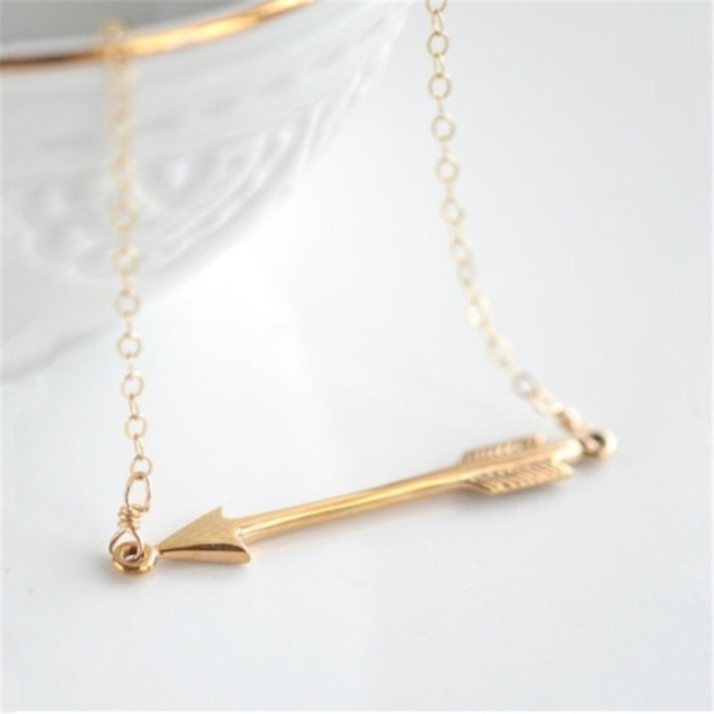 New Gold Color Arrow Pendant Necklace